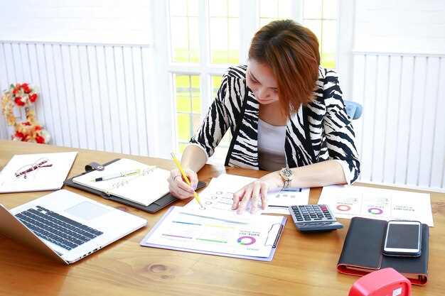 Что лучше выбрать: курсы бухгалтерии или интернет-сервис для бухгалтерского учета?