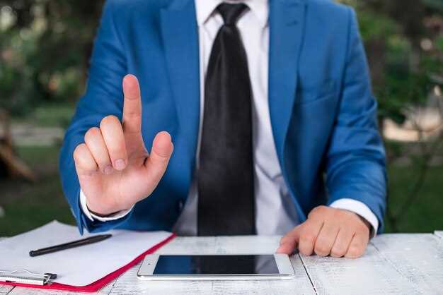 Кроме того, в МТСЗН реализуется функция кодирования всех рабочих мест в информационных системах. Этот инструмент позволит вести точный учет трудовых ресурсов, осуществлять мониторинг создания рабочих мест, условия работы, обеспечивать средствами индивидуальной защиты, гарантировать права работников и многое другое. undefinedВажно отметить, что переход на цифровой формат трудовых договоров также снизит риск злоупотреблений и мошенничества, связанными с трудовыми отношениями, обеспечивая прозрачность и доступ к необходимой информации как для работодателей, так и для работников. Система будет включать функции обратной связи для работников, что повысит уровень их вовлеченности в рабочие процессы.