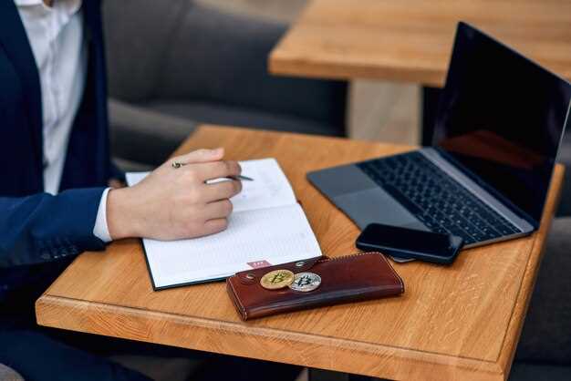 Для физических лиц потребуется представить электронные копии документов, которые подтверждают осуществление инвестиций, включая фамилию, имя, отчество (если имеется) заявителя и сумму вложенных средств в экономику Казахстана на сумму не менее 300 тысяч долларов США за последние 12 месяцев до подачи заявки. Это может быть, например, выписка с банковского счёта, подтверждающая долгосрочные инвестиции, или удостоверенная нотариусом выписка из устава юридического лица о внесении средств в уставный капитал с приложением свидетельства о государственной регистрации.