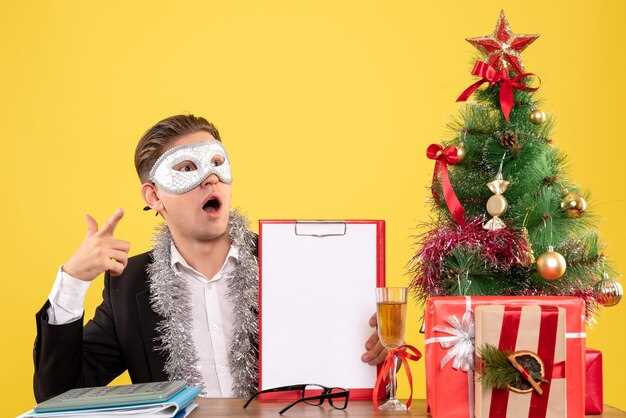 Форму 270.00 также следует предоставить по месту жительства или пребывания в тот же срок. Важно помнить, что неподача декларации или предоставление недостоверной информации может повлечь за собой административные штрафы.