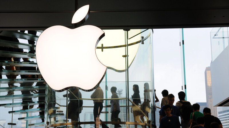 iPhone на перекрёстке: от Великой стены к степям Казахстана