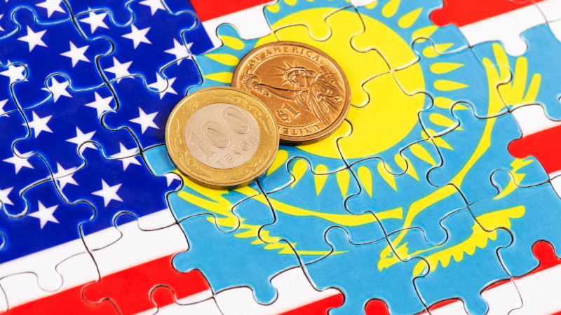 "Столкновение с трудностями: Как мировая турбулентность сказывается на экономике Казахстана"
