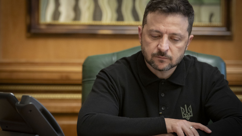 Зеленский сообщил, что Украина разрабатывает санкции против тех, кто оказывает поддержку России