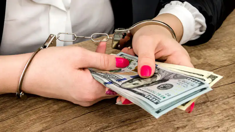 Алматинка задержана в Енбекшиказахском районе за 40 эпизодов мошенничества Астане