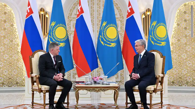 Токаев и Фицо: Новые горизонты сотрудничества между Казахстаном и Словакией Астане