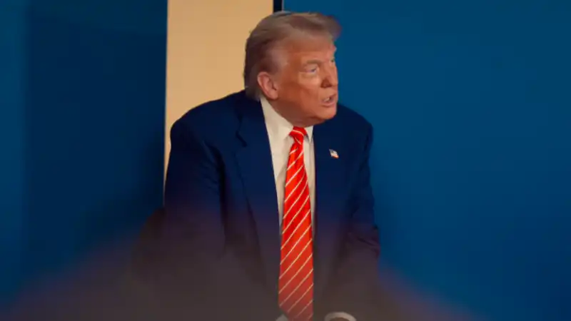 Трамп о Путине: "Шахматист, играющий на глобальной доске" Астане