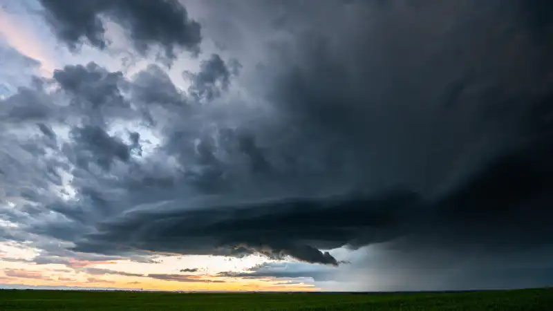 Гроза или тишина? Казахстан ждет погодный сюрприз! Астане