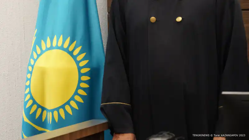 В Астане стартовал судебный процесс по делу экс-дипломата Сакена Мамаша: обвинения в коррупции Астане