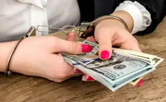 Алматинка задержана в Енбекшиказахском районе за 40 эпизодов мошенничества