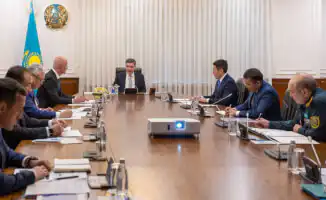 Счетчик времени: премьер Бектенов запускает двухдневный марафон для чиновников по поручениям Токаева