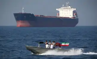 Ормузский пролив: Иранский гамбит или нефтяной кризис?