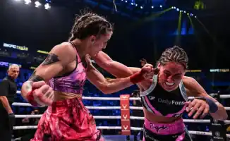 Казахстанский спорт на распутье: поцелуй в октагоне и новый старт в BKFC для Марии Агаповой