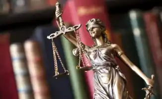 Общественность обеспокоена частично закрытым режимом суда по делу экс-дипломата Мамаша