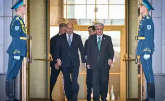 Токаев проводил президента Болгарии в аэропорту Астаны