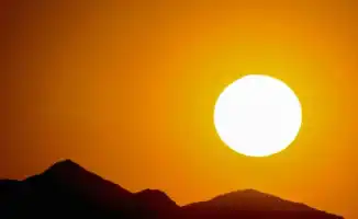 Казахстан в плену контрастов: от зноя до дождя — погода, как на качелях, 10 июня