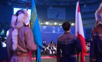 Астана поднимает штангу: юные атлеты Азии готовы к весомым достижениям!