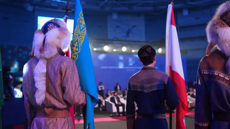 Астана поднимает штангу: юные атлеты Азии готовы к весомым достижениям! Астане