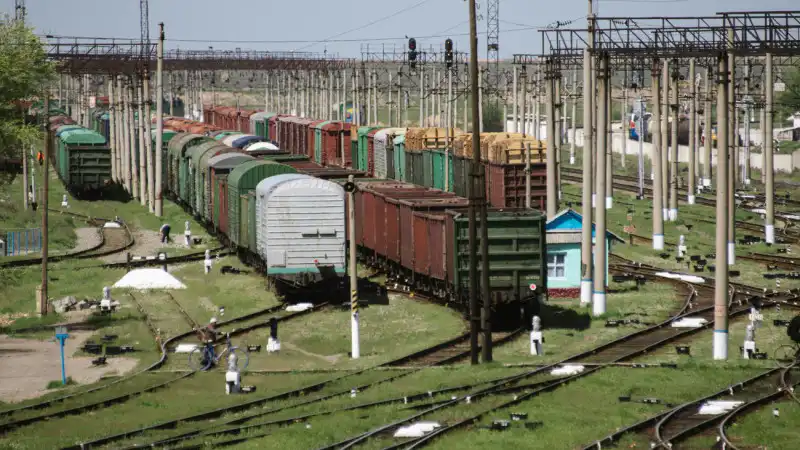Железные дороги Казахстана: ржавые артерии страны с износом более 50% Астане