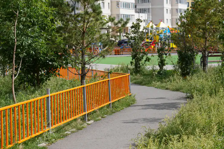 Пешеходная дорожка в Жагалау, Астана, 2025 год