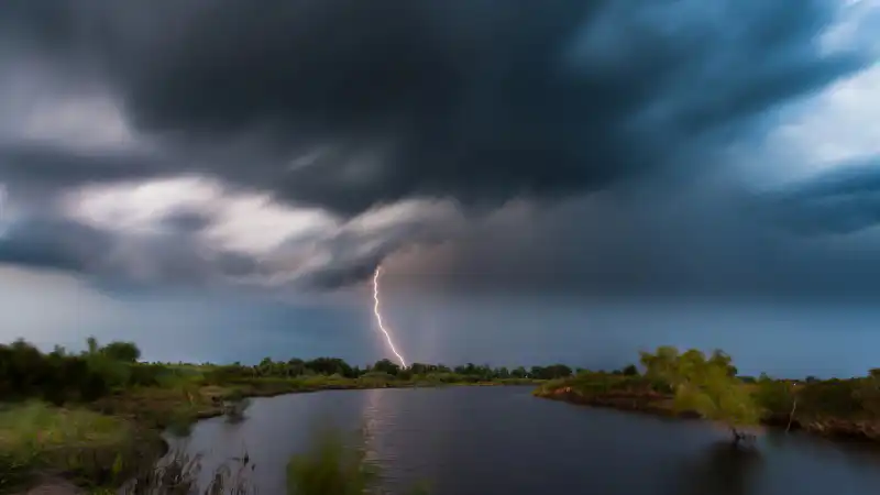Казахстан под дождем: что принесет циклон в августе? Астане