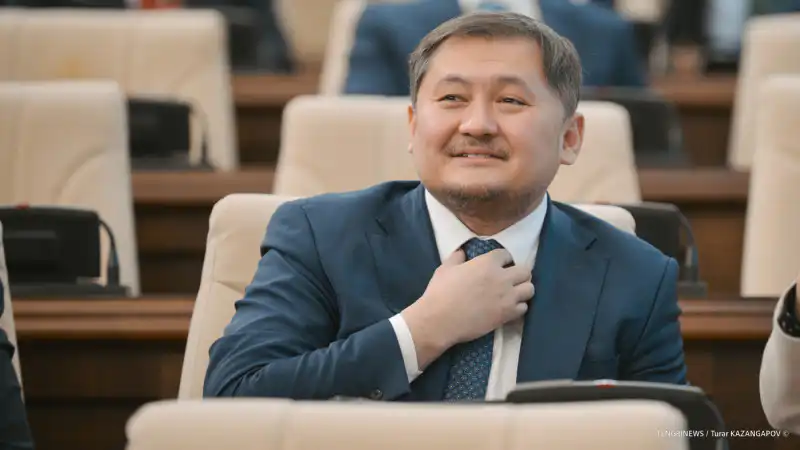 Дресс-код студентов: как внешний вид влияет на восприятие образования в Казахстане Астане