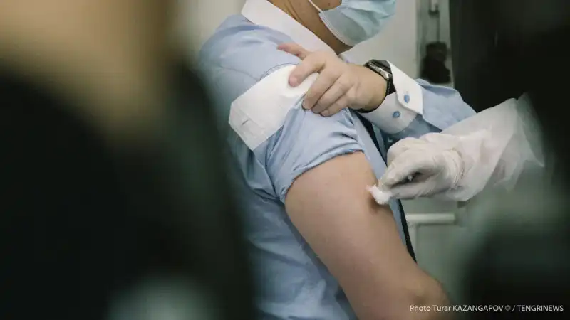 Как получить 3 дня отпуска, не выходя из офиса? Астане