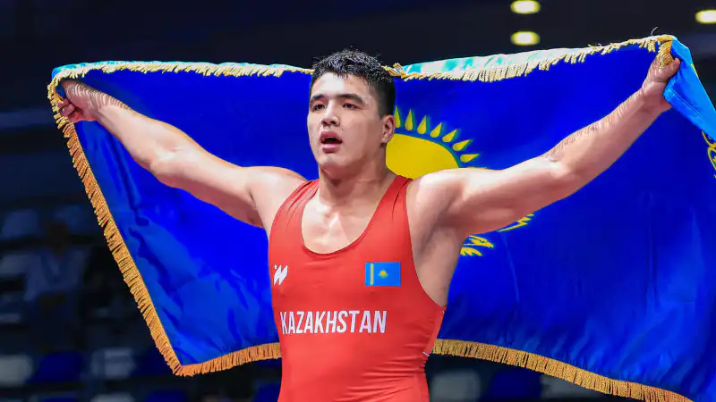 Молодые борцы Казахстана: три медали, три шага к успеху Астане