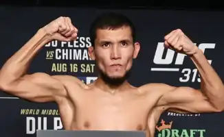 Казахстанский воин на пути к UFC: Алиби Идрис и Джозеф Моралес сойдутся в бою, как два титана на арене судьбы