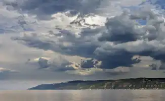 От дождя до жары: погода в Астане и Алматы