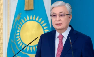Токаев поздравил Зеленского с национальным праздником, сообщает пресс-служба Акорды