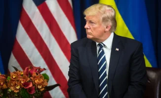 Трамп заявил о прекращении финансирования Украины США