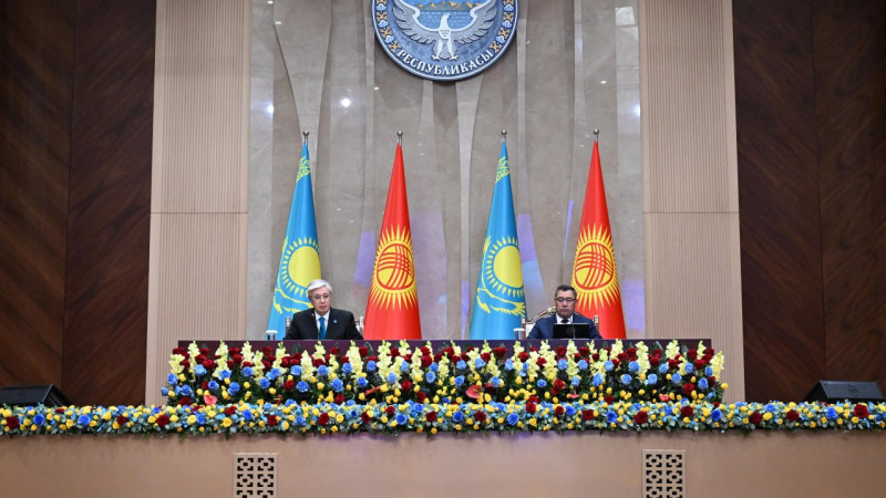 Токаев и Жапаров: Сотрудничество Казахстана и Кыргызстана на новом уровне после переговоров Астане