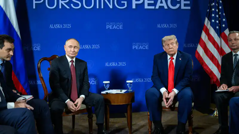 Трамп обсудил с Путиным итоги переговоров с европейскими лидерами Астане
