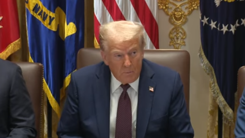 Трамп резко отреагировал на заявление Москвы о нелегитимности Зеленского Астане
