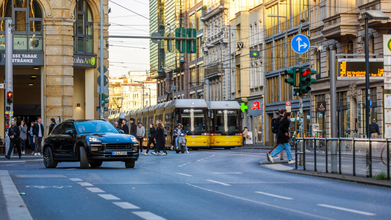 Берлинская улица: от мавров к Антону Амо за 30 лет Астане