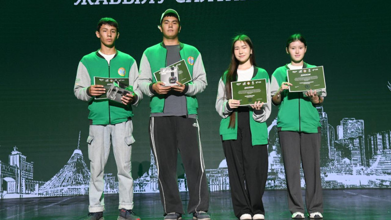 Завершение сезона 'Жасыл ел' в Астане: новые возможности для молодежи и вклад в экологию страны Астане