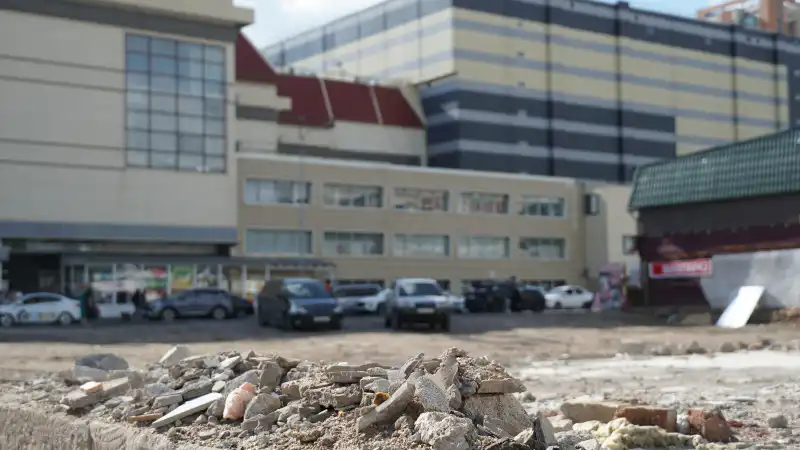 Сквер или пустырь? Тайны вокруг рынка 'Артём'! Астане