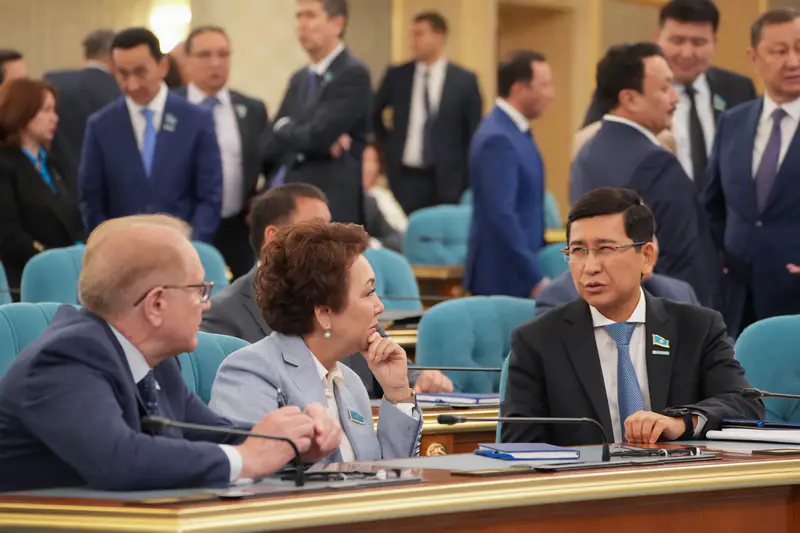 депутат Мажилиса