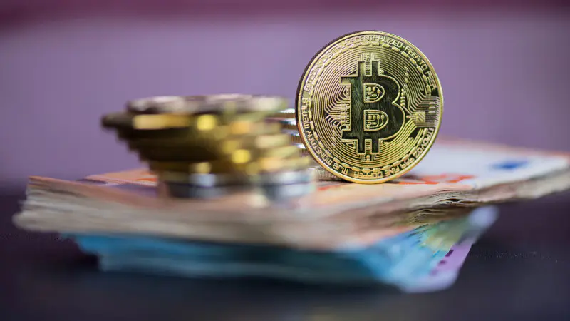 Криптовалюта легализуется в Казахстане: министр цифрового развития Жаслан Мадиев представил план реформы крипторынка на заседании правительства Астане