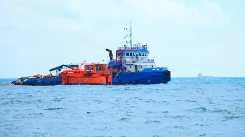 Приостановка погрузки танкеров в Новороссийске: последствия для местной экономики и энергетической безопасности Астане