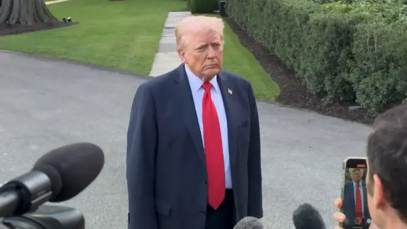 Трамп допускает возможность переговоров Путина и Зеленского: "Придется сидеть в одной комнате" Астане