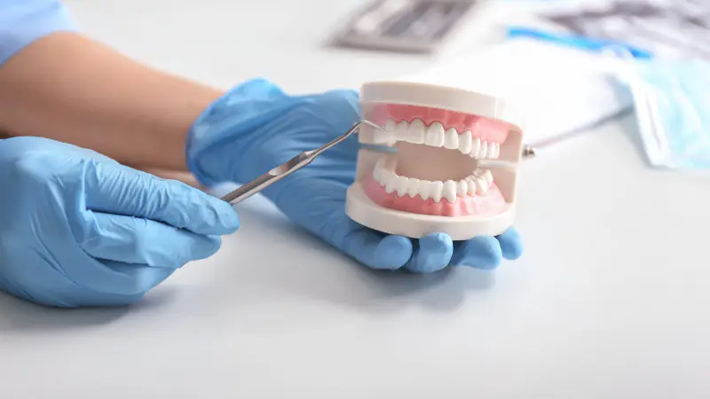 Министерство здравоохранения Казахстана вносит изменения в приказ от 15 февраля 2021 года, запрещая использование пенсионных накоплений для лечения зубов. Это решение вызвало обеспокоенность среди граждан, которые рассчитывали на возможность использования Астане