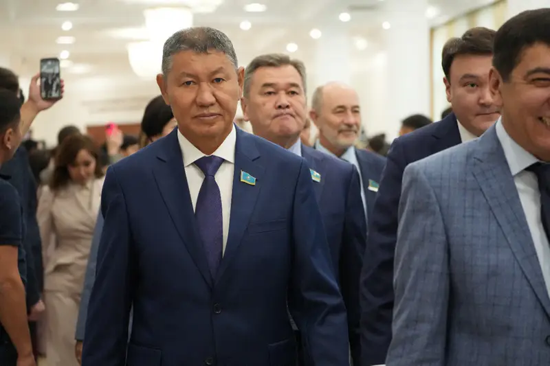 Депутаты Парламента вышли с каникул