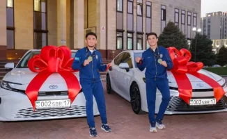 Сабырханы: квартиры и машины за золотые медали!