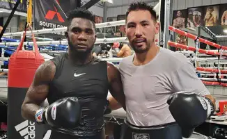 Чемпион мира согласился на бой с Жанибеком Алимханулы за три титула, а Карлос Адамес, чемпион мира по версии WBC в среднем весе, также подтвердил договоренность о поединке с казахстанским боксером.