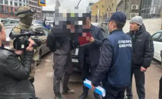 В Астане полицейские задержали подозреваемых в мошенничестве