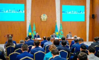 В Астане обсудили реализацию Послания Президента: встреча акима Жениса Касымбека с общественностью и предпринимателями