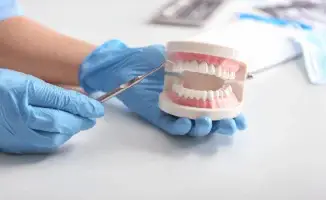 Министерство здравоохранения Казахстана вносит изменения в приказ от 15 февраля 2021 года, запрещая использование пенсионных накоплений для лечения зубов. Это решение вызвало обеспокоенность среди граждан, которые рассчитывали на возможность использования