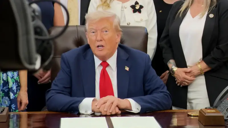 Трамп: Европа, нефть и телефонный ультиматум в 10 слов Астане