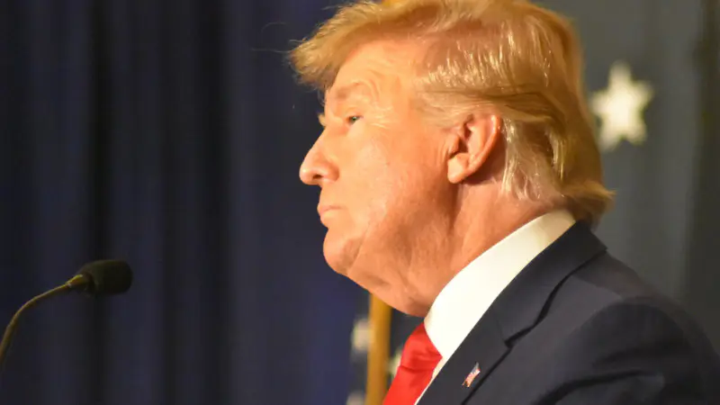 Трамп подвергает сомнению подлинность отношений Путина и Зеленского: возможные последствия для международной дипломатии Астане